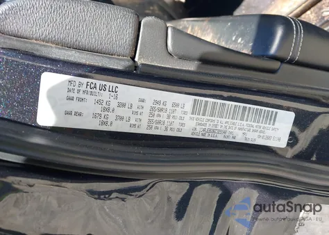 2016 Jeep Grand Cherokee Limited z USA, uszkodzony, nr VIN 1C4RJEBG9GC329140